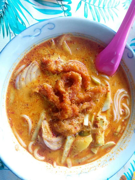 Thai Laksa Áll Sűrű Búza Tészta Vagy Rizs Vermicelli Csirke — Stock Fotó