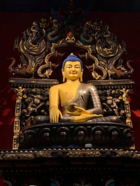 Siddhartha Gautama ya da Shakyamuni Buddha Budizm 'in kurucusu olan bir öğretmen, filozof ve ruhani liderdi. M.Ö. 6. yüzyıldan 4. yüzyıla kadar modern Nepal ve Hindistan sınırında yaşamış ve öğretmenlik yapmıştır.