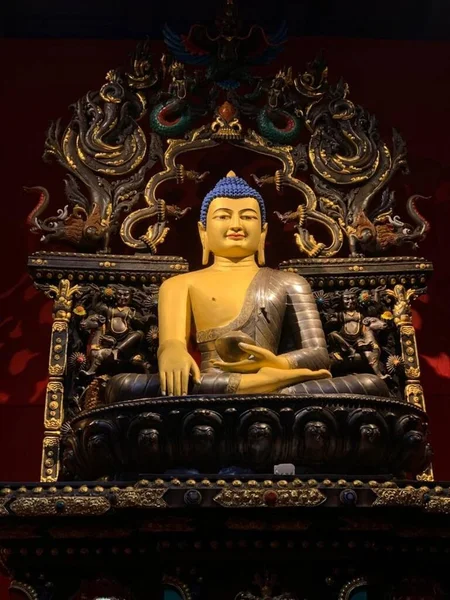 シッダールタ ゴータマ Siddhartha Gautama 釈迦牟尼仏 は仏教の創始者である教師 哲学者 精神的指導者である 紀元前6世紀から4世紀の間に 現代のネパールとインドの国境付近で生活し ストック写真