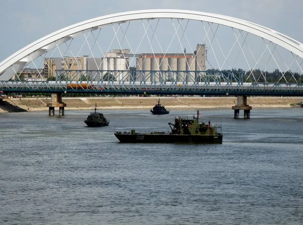 República Sérvia Novi Sad Rio Danúbio Barcos Frota Militar Rio — Fotografia de Stock