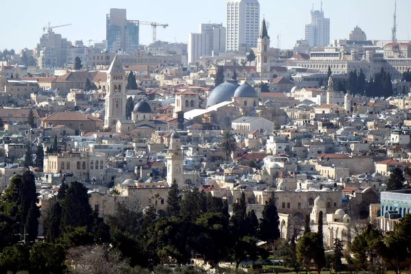 Jerusalém Israel Vista Igreja Santo Sepulcro Cúpulas Azuis Cidade Velha — Fotografia de Stock