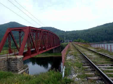 Circum-Baykal Demiryolu, Baykal Gölü 'nün batı kıyısı, Irkutsk Bölgesi, Rusya