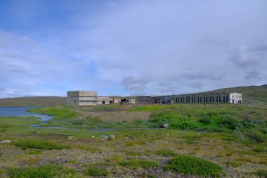 Kola ultra derin bir depo, Murmansk bölgesi, Pechengsky ilçesi, Zapolyarny kasabası yakınlarında harabeler.