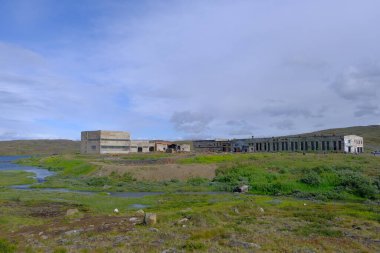 Kola ultra derin bir depo, Murmansk bölgesi, Pechengsky ilçesi, Zapolyarny kasabası yakınlarında harabeler.