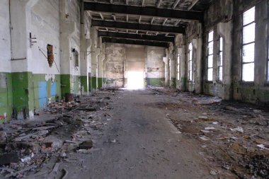 Kola ultra derin bir depo, Murmansk bölgesi, Pechengsky ilçesi, Zapolyarny kasabası yakınlarında harabeler.