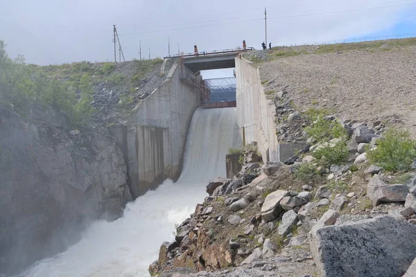 Teriberka Nehri Ndeki Hidroelektrik Santrali Murmansk Bölgesi Rusya — Stok fotoğraf