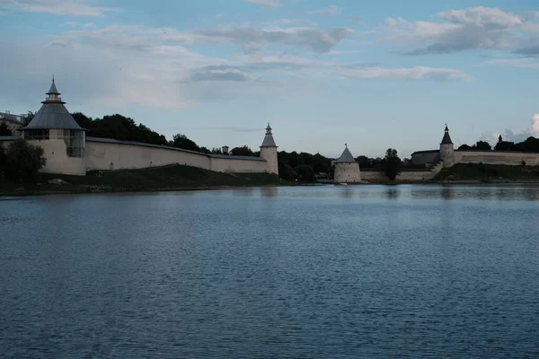 Rússia Pskov Rio Velikaya Noite Verão — Fotografia de Stock