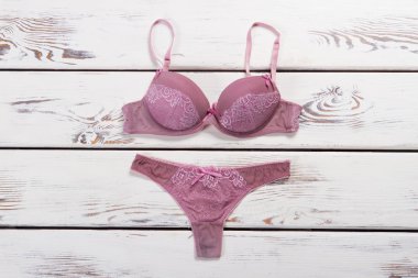 Yumuşak seksi iç çamaşırı.