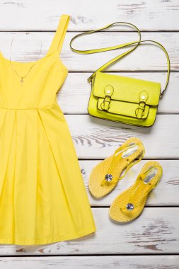 Yaz parlak giysiler dizi.