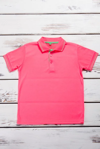 Camiseta de pólo rosa . — Fotografia de Stock