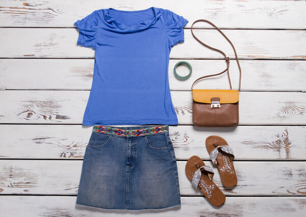 Одежда для подростков
. 