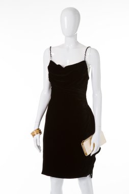 Siyah kadife elbise beyaz manken. 