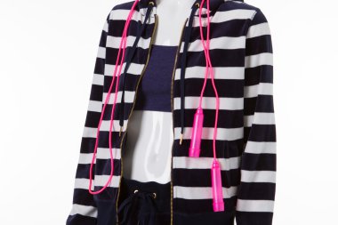 Fermuarlı çizgili sweatshirt.