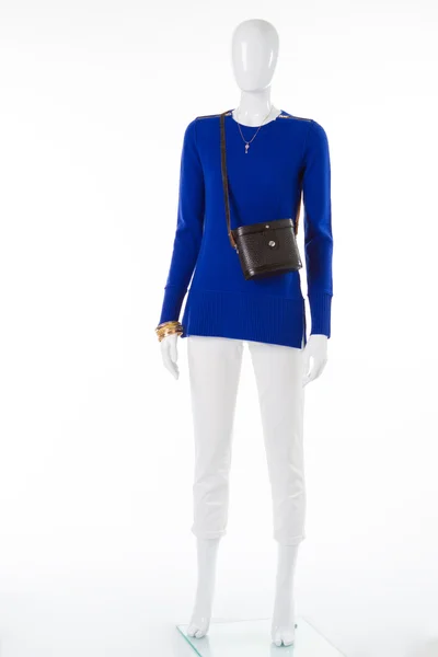 Donker blauwe Sweatshirt op mannequin. — Stockfoto