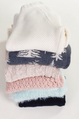 Kazak yığını. Kış pullovers kümesi. 
