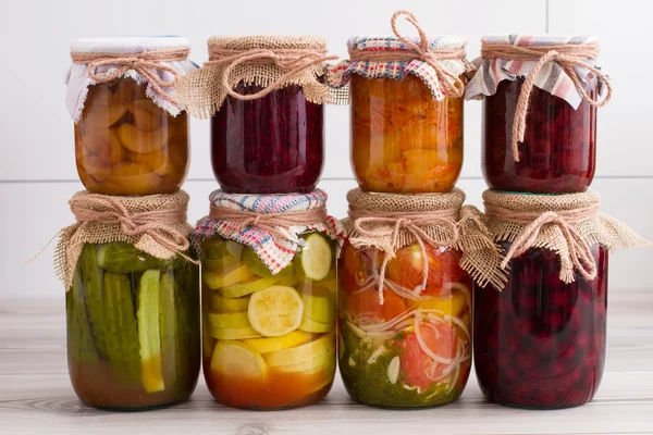 Canned food — Stock Photo, Image