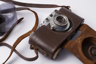 fotoğraf makinesi ile fotoğraf filmi