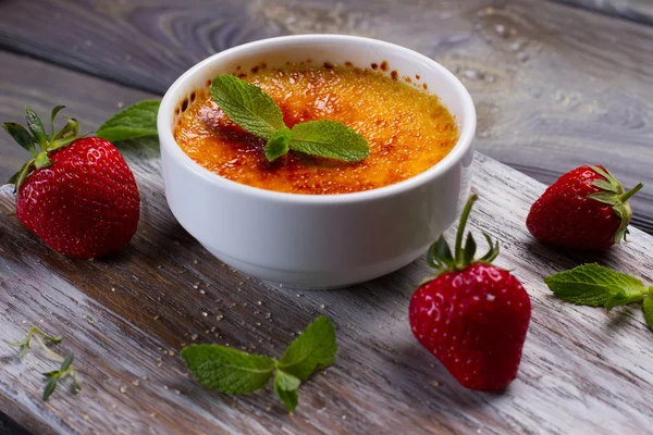 Italiensk dessert. — Stockfoto