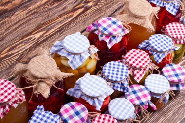 Kavanozların içinde koruma.