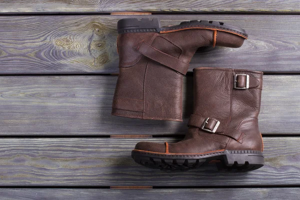 Par de botas de invierno para hombre . — Foto de Stock