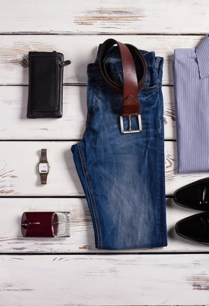 Ropa y accesorios para hombre . — Foto de Stock