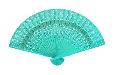 Katlanan fan beyaz arkaplanda izole edildi