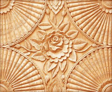 çiçek desen ahşap arka plan üzerinde oyulmuş