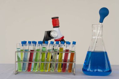 Sıvı virüs aşısı test şişesi, hastalık, tıbbi tedavi, bilim, covid-19 Coronavirus savaş konsepti