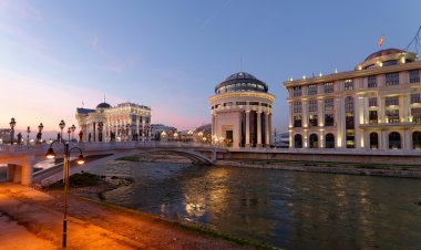 Skopje gece sahne şafak