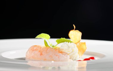 Tereyağlı taze karides.