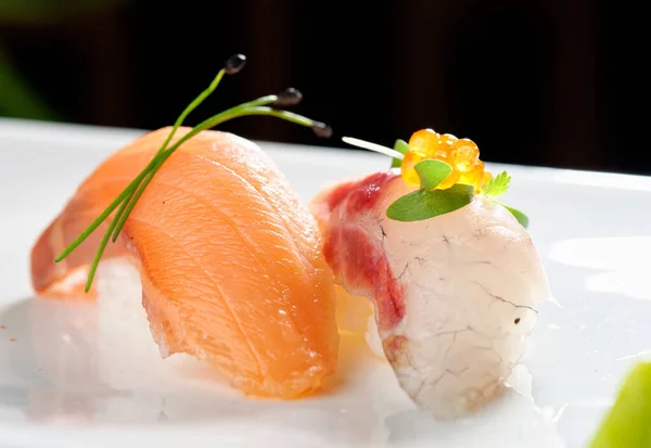 Conjunto Sushi Japonês Saboroso — Fotografia de Stock