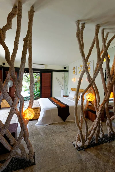Lüks Tropikal Villa Yatak Odası — Stok fotoğraf