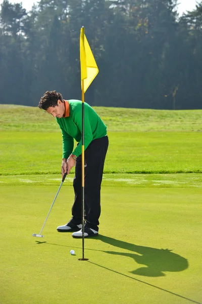 Man playing golf — Stock Photo, Image