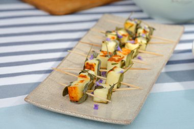 Kızarmış keçi peyniri