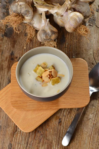 Garlic cream soup — Stock Photo, Image