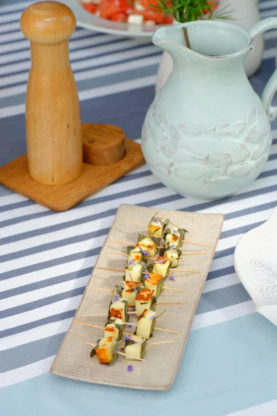 Queso de cabra a la plancha —  Fotos de Stock