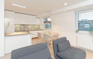 Modern oturma odası.