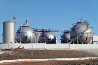 petrol rafinerisi görünümünü