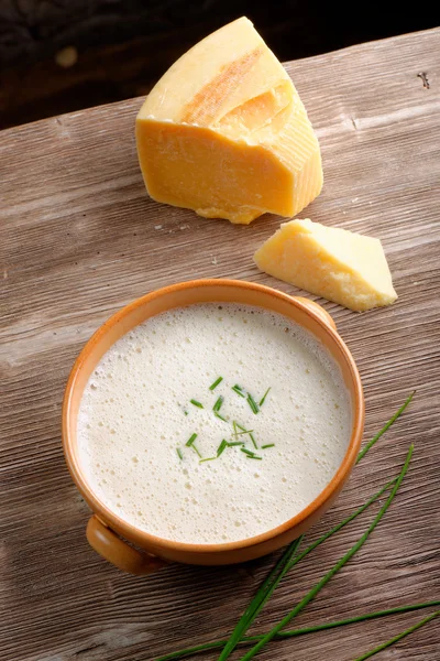 Potato and cheese cream soup — Stock Photo, Image