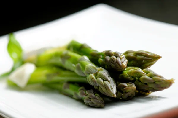 Close up of fresh green asparagus — Stock Photo, Image