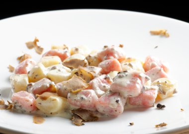 Yer mantarı mantar ile İtalyan Gnocchi