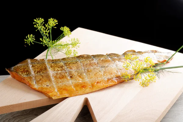 Filet z ryby wędzone — Zdjęcie stockowe
