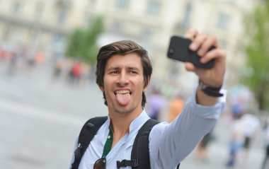 Öğrenci / turist alarak selfie