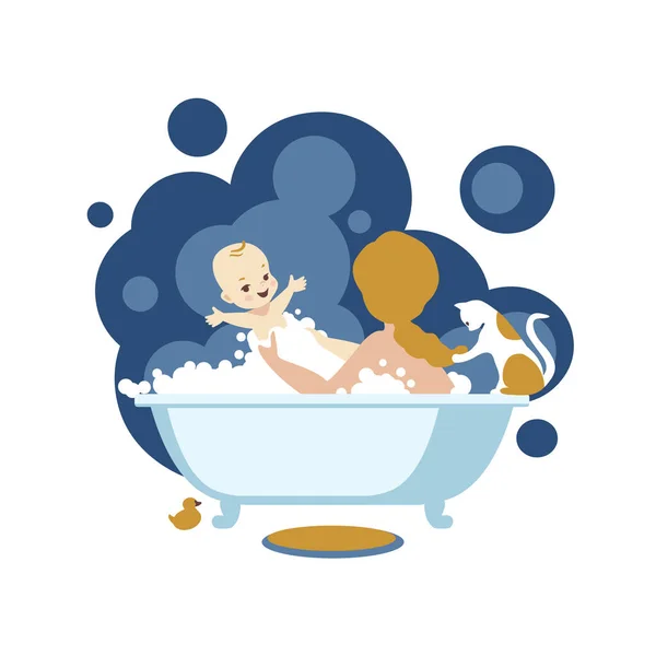 妈妈在洗澡时洗婴儿 矢量说明 — 图库矢量图片