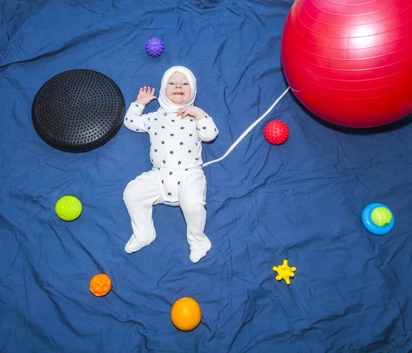 Kleine Jongen Een Sprookje Astronaut Ruimte — Stockfoto