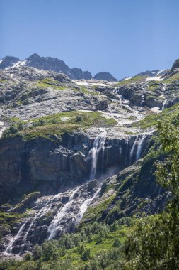 Sofya şelaleleri, Arkhyz, Karachay-Çerkesya manzarası. Rusya