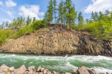 Khikhikal Nehri. Putorana Platosu 'nda kutup günü, Taimyr