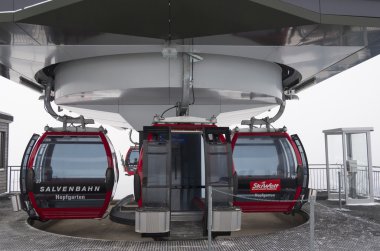 dağ üzerinde Kabin Asansör