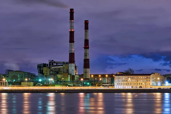 Hohe Fabrikschlote Sinopskaja Ufer Der Newa Russland Sankt Petersburg Nächtliche — Stockfoto