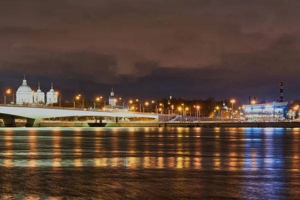 Мост Александра Невского Через Неву Лавру Россия Санкт Петербург Ночной — стоковое фото